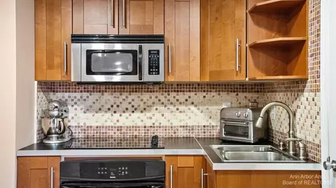 5291 Falling Leaf Dr, Ann Arbor, MI 48108 photo 40