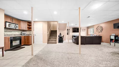 5291 Falling Leaf Dr, Ann Arbor, MI 48108 photo 37