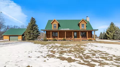 11594 Boyce Rd, Stockbridge, MI 49285