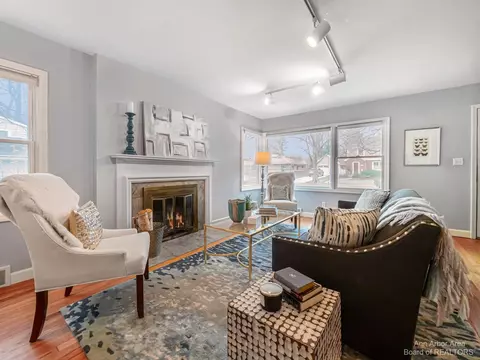 2010 Devolson Ave, Ann Arbor, MI 48104 photo 4