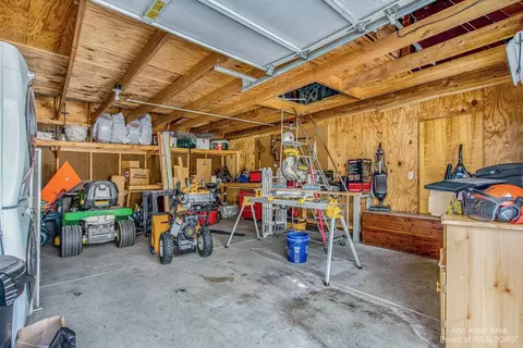 6860 W Huron River Dr, Dexter, MI 48130 photo 32