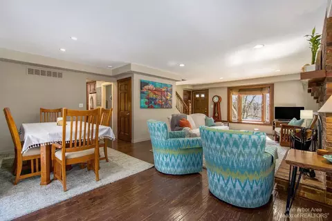 6860 W Huron River Dr, Dexter, MI 48130 photo 10