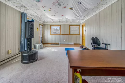 6860 W Huron River Dr, Dexter, MI 48130 photo 33