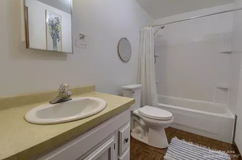 7425 Warner Rd, Saline, MI 48176 photo 25