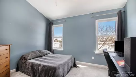430 Cambridge Dr, Dexter, MI 48130 photo 13