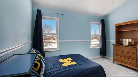 430 Cambridge Dr, Dexter, MI 48130 photo 11