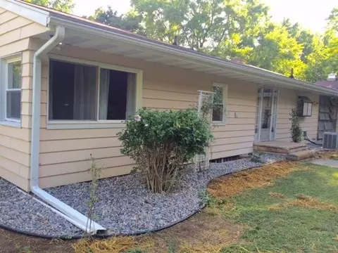225 First St, Munith, MI 49259 photo 9