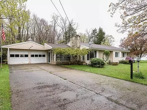 225 First St, Munith, MI 49259 photo 7