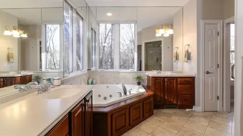 7191 Sanctuary Dr, Jackson, MI 49201 photo 40