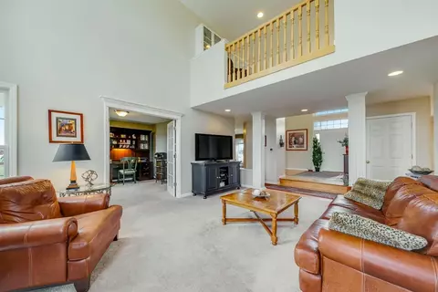 332 Pembroke Dr, Saline, MI 48176 photo 7