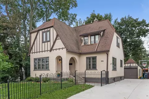 820 3rd St, Ann Arbor, MI 48103 photo 2