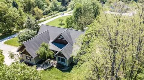 8097 Mast Rd, Dexter, MI 48130 photo 2