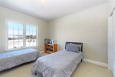 2040 Hackamore Dr, Ann Arbor, MI 48103 photo 30