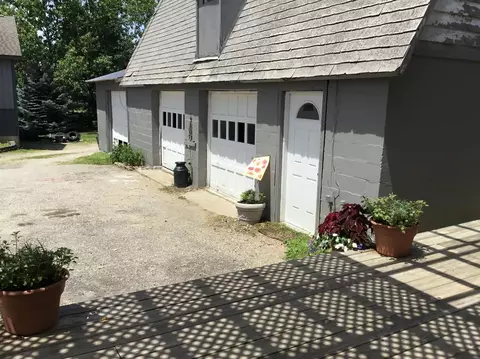 8430 Kaiser Rd, Saline, MI 48176 photo 8