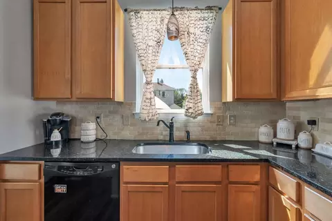 111 Baptiste Ave, Monroe, MI 48162 photo 4