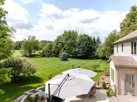 9350 Apple Crest Dr, Saline, MI 48176 photo 52