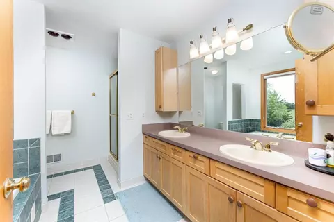 9350 Apple Crest Dr, Saline, MI 48176 photo 25