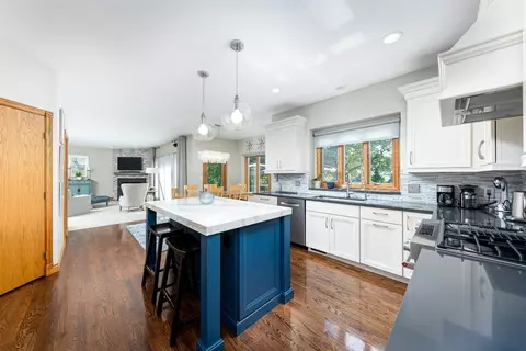 9350 Apple Crest Dr, Saline, MI 48176 photo 15