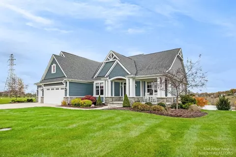 4369 Red Mesa Ct, Dexter, MI 48130 photo 4