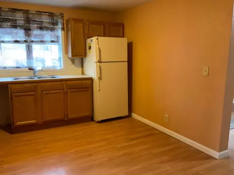 212 Ormsby, Adrian, MI 49221 photo 11