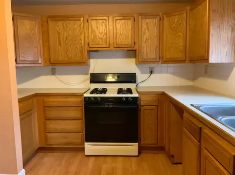 212 Ormsby, Adrian, MI 49221 photo 12