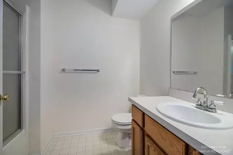 924 Oakbrook Dr, Jackson, MI 49203 photo 15
