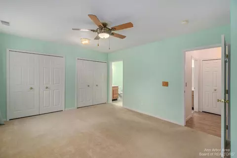 924 Oakbrook Dr, Jackson, MI 49203 photo 11