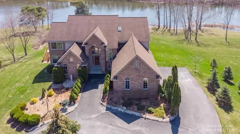 6859 Daly Rd, Dexter, MI 48130 photo 1