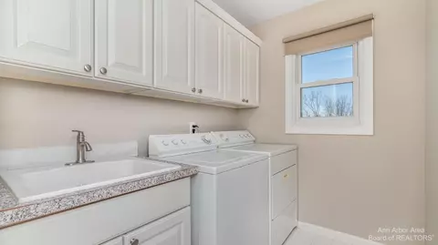 6859 Daly Rd, Dexter, MI 48130 photo 38