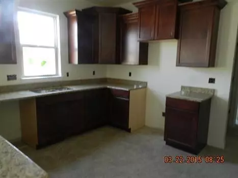 23746 Scott, Flat Rock, MI 48134 photo 2