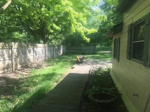 6509 Walsh Rd, Dexter, MI 48130 photo 3