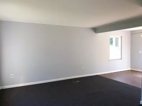 15875 Elm Ct, Romulus, MI 48174 photo 3