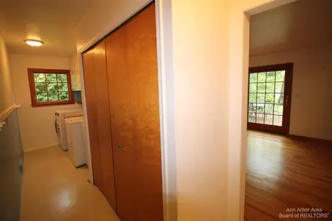 3055 Bluett Rd, Ann Arbor, MI 48105 photo 23