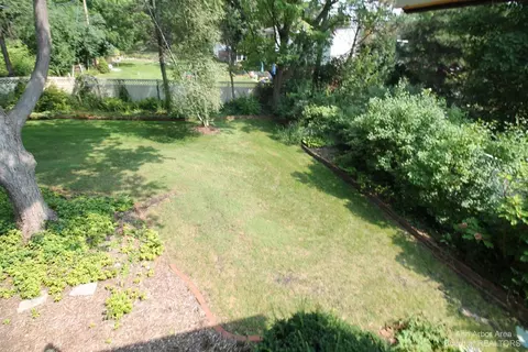 3055 Bluett Rd, Ann Arbor, MI 48105 photo 5