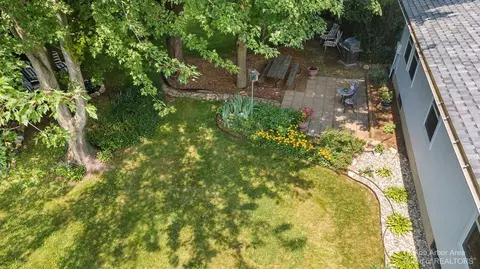 18280 Berkshire Dr, Gregory, MI 48137 photo 39