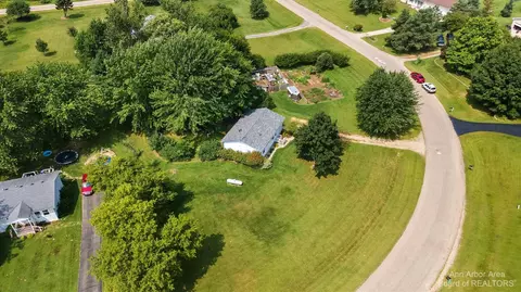 18280 Berkshire Dr, Gregory, MI 48137 photo 40
