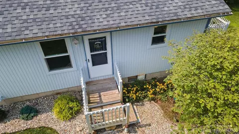 18280 Berkshire Dr, Gregory, MI 48137 photo 28