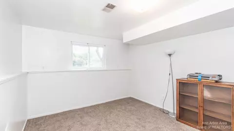 1236 Bishop Rd, Saline, MI 48176 photo 27