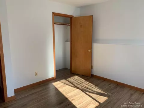 812 Waskin Dr, Tecumseh, MI 49286 photo 9
