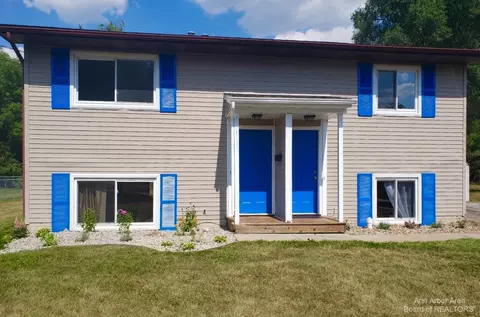 812 Waskin Dr, Tecumseh, MI 49286 photo 1
