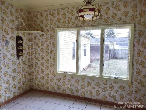 1063 Cranbrook Rd, Jackson, MI 49201 photo 10