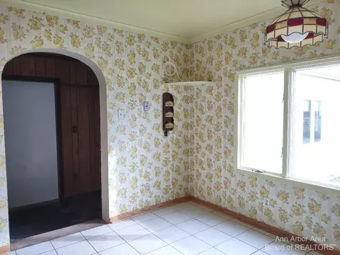 1063 Cranbrook Rd, Jackson, MI 49201 photo 9