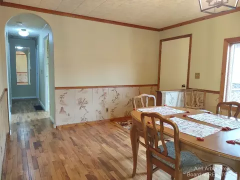 1063 Cranbrook Rd, Jackson, MI 49201 photo 7
