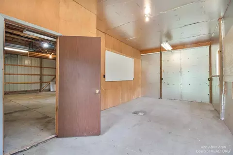 10640 Judd Rd, Willis, MI 48191 photo 28