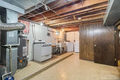 10640 Judd Rd, Willis, MI 48191 photo 27