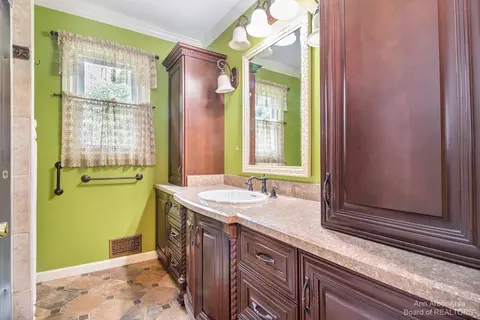 10640 Judd Rd, Willis, MI 48191 photo 15