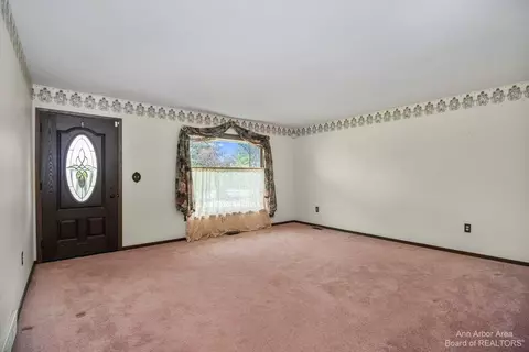10640 Judd Rd, Willis, MI 48191 photo 3
