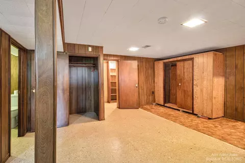 10640 Judd Rd, Willis, MI 48191 photo 25