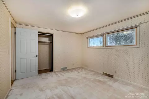 1900 Covington Dr, Ann Arbor, MI 48103 photo 40