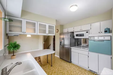 1900 Covington Dr, Ann Arbor, MI 48103 photo 25